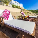 Luxury At Cama - Your Dream Vacation Villa