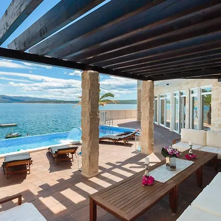 Вилла Luxury At Cama - Your Dream Vacation Поседарье