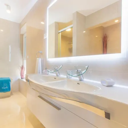 Luxury At Cama - Your Dream Vacation * Поседарье