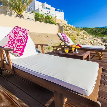 Luxury At Cama - Your Dream Vacation Вилла