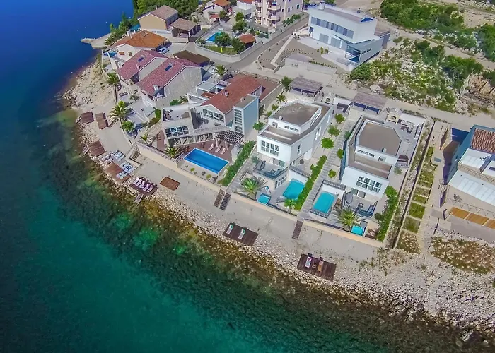 Luxury At Cama - Your Dream Vacation